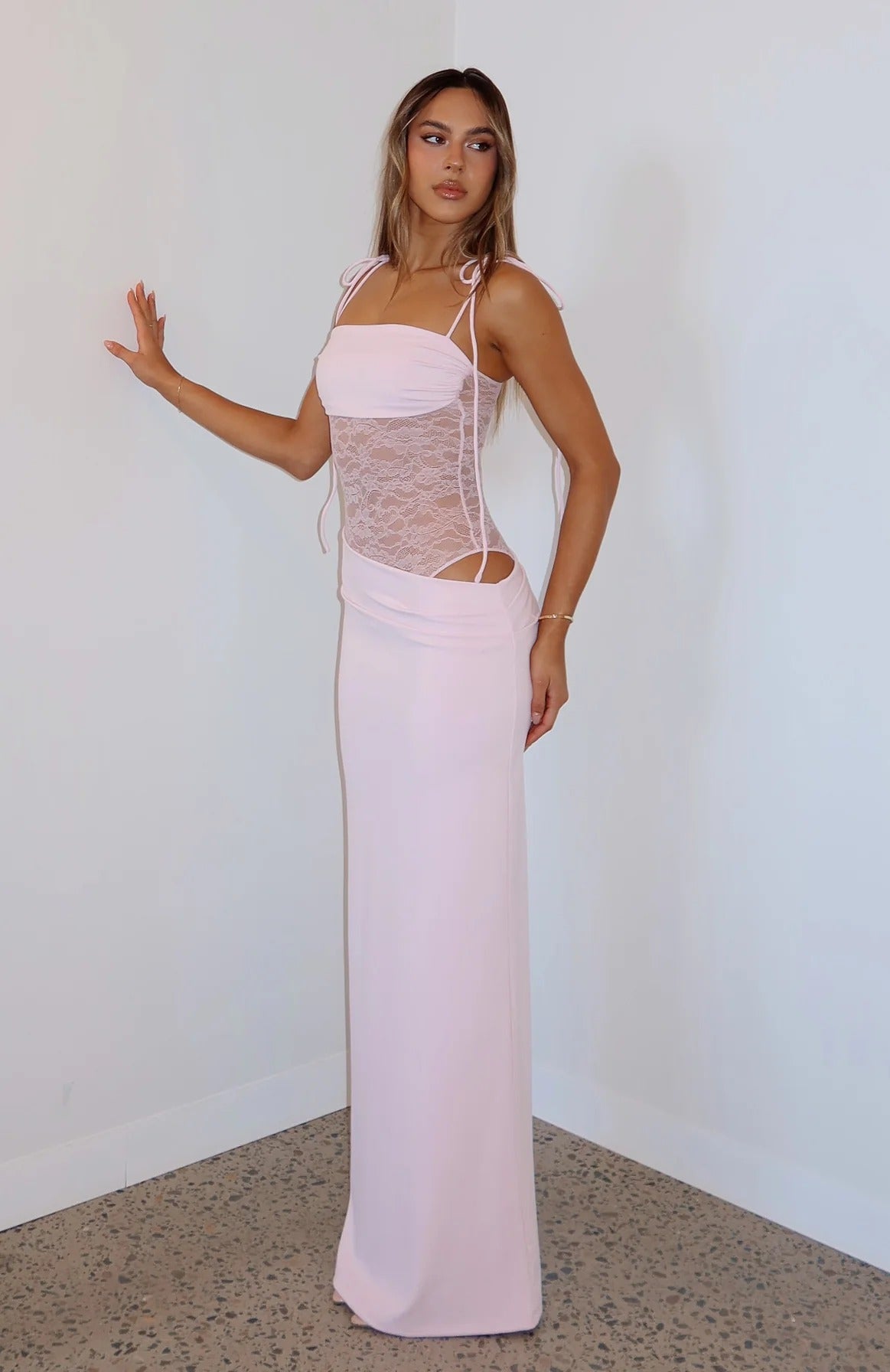 ALEXIA MAXI DRESS